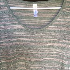 LuLaRoe Classic Tee